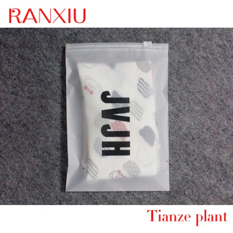 Printing Slide Matte/ Frosted Biodegradable Zipper Plastic Bag Clothing Tshirt Poly Zip Bag With Own