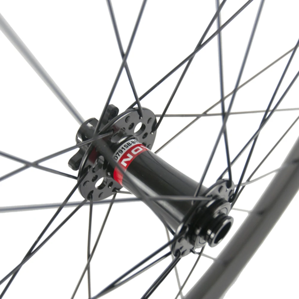 Ruote in carbonio MTB 29er HookLess Carbon EVO XXL canale 34 CARBON-Ti SP UD 1330 grammi