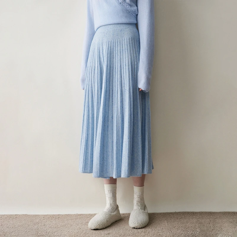 Cashmere Skirt Movement