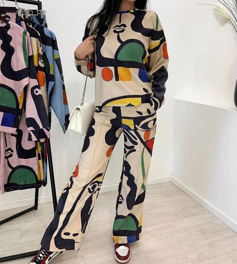 Two-Piece Set for Women 2024 Spring Personalized Printed Graffiti Loose Round Neck Long Sleeved Top and Straight Leg Pants Set