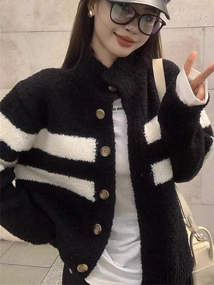 Autumn and Winter Turn Down Collar Women's Long Sleeve Cardigan Sweater Fashion Casual Black and White Striped Knitwear Jacket