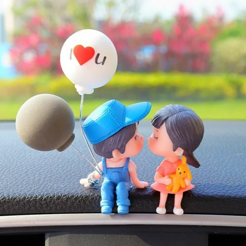 Cute Couple Car Ornaments Interior Decoration Crafts Home Office Desk Balloons Couple Ornaments Instrument Panel Figurine Decor