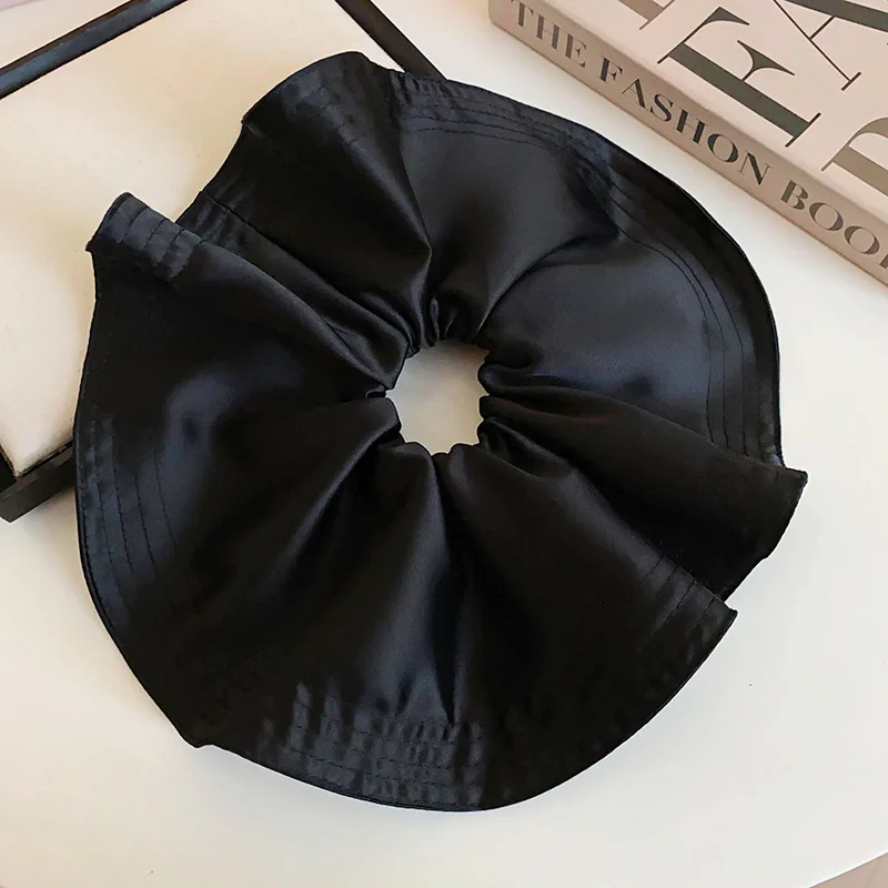 Elegant Black Pleated Fabric Hair Ties - Fashionable Scrunchies