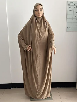 خمار صلاة فضفاض بقصّة محتشمة أنيقة للمرأة — صورة 7