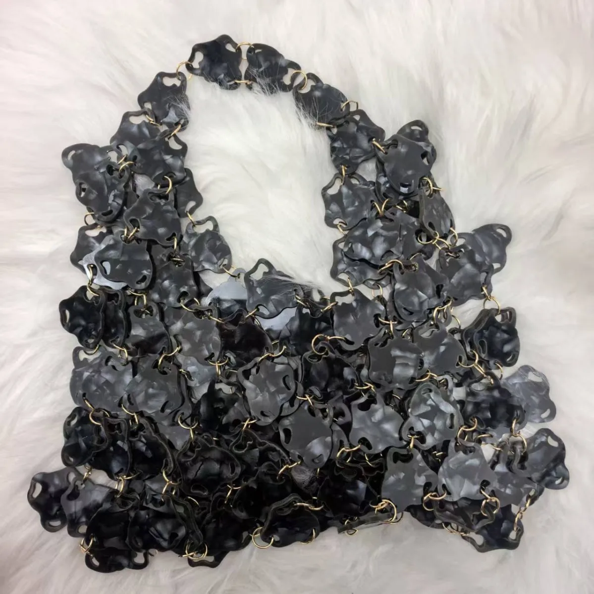 New Retro hand woven Hollow Design Handmade Beaded Phone Bag Luxury Women Shoudler Bag Lady Crossbody Bags