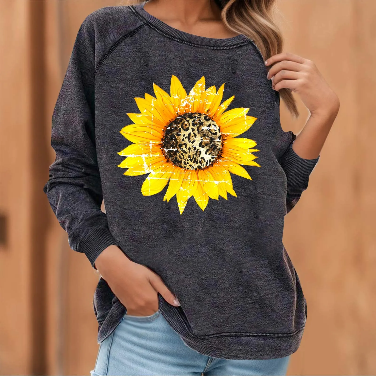 

Women Sunflower Print Loose Casual Sweatshirt Oversized Long Pullover Autumn Crew Neck Long Sleeve T-Shirt Hoodie Graphic Tops