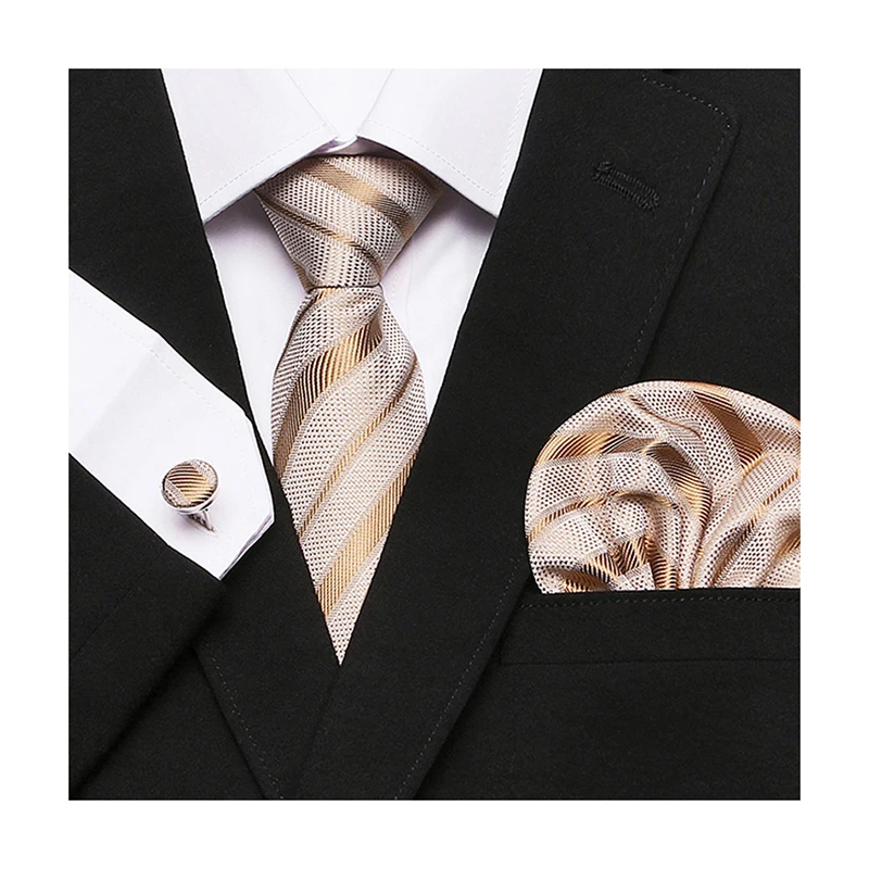 Рисунок 4 - Комплект из галстука и манжеты