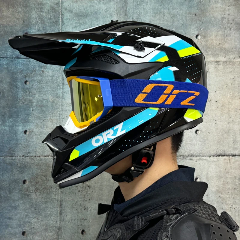 ARROW • TITAN • S • Crosshelm voor kinderen én volwassenen • Helm