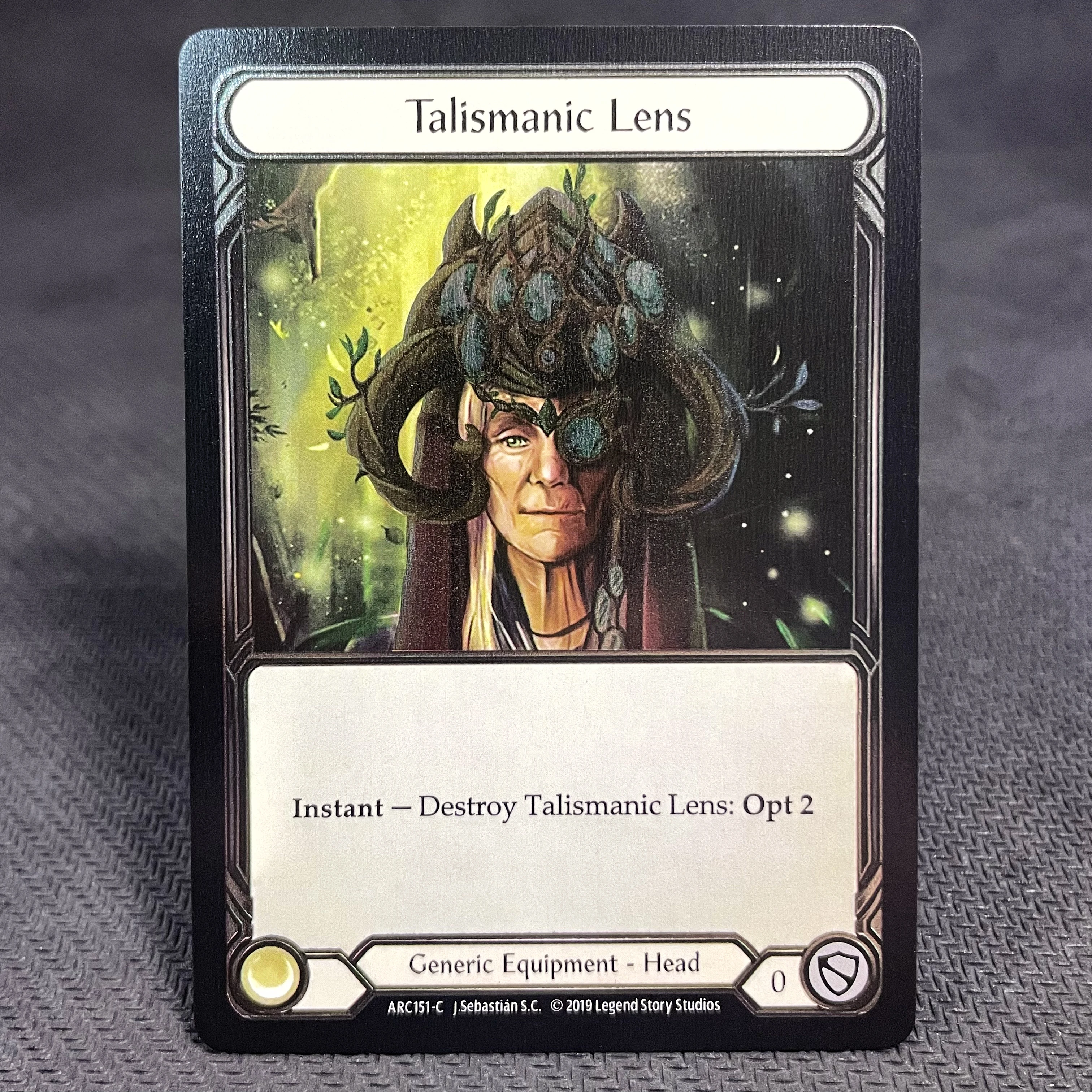 その他 FAB  Crown of Providence cold foil Flesh and Blood FAB Crown of Providence NM 1st