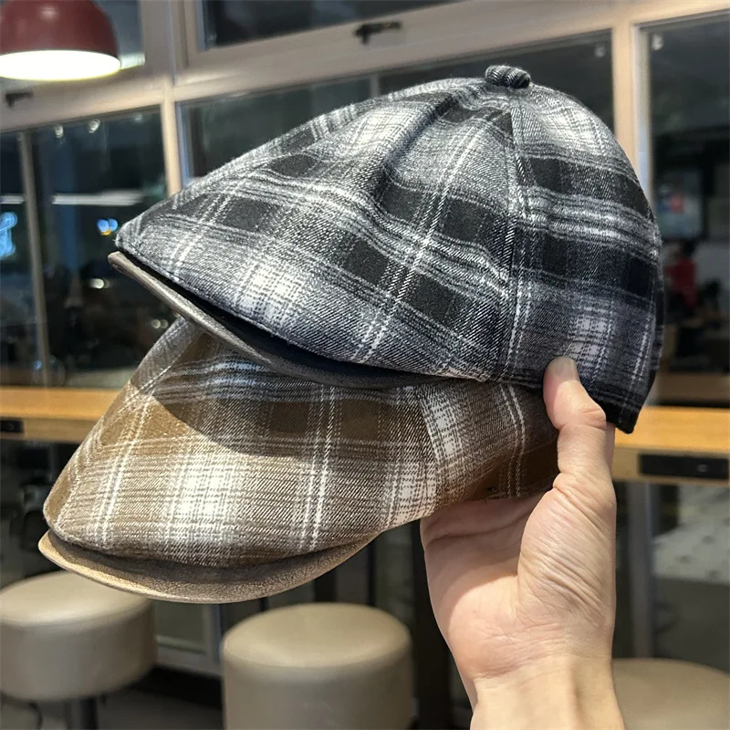 Autumn And Winter Japanese Plaid Warm Forward hat, Women's Retro Painter Hat, Versatile Fashion Hat, Men's Reverse Wearing Beret