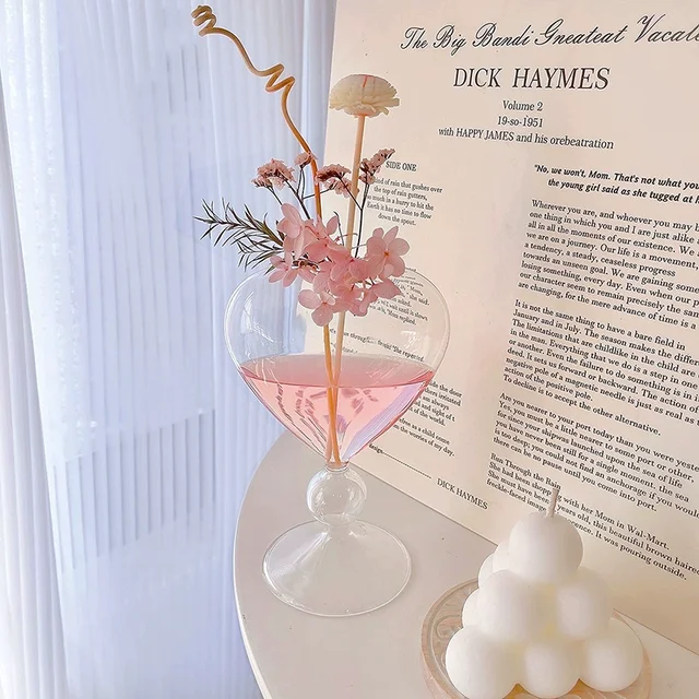 Heart Shape Glass Vases Transparent Hydroponic Flower Pot DIY Fragrance Reed Diffuser Storage Bottle Home Wedding Desktop Decor