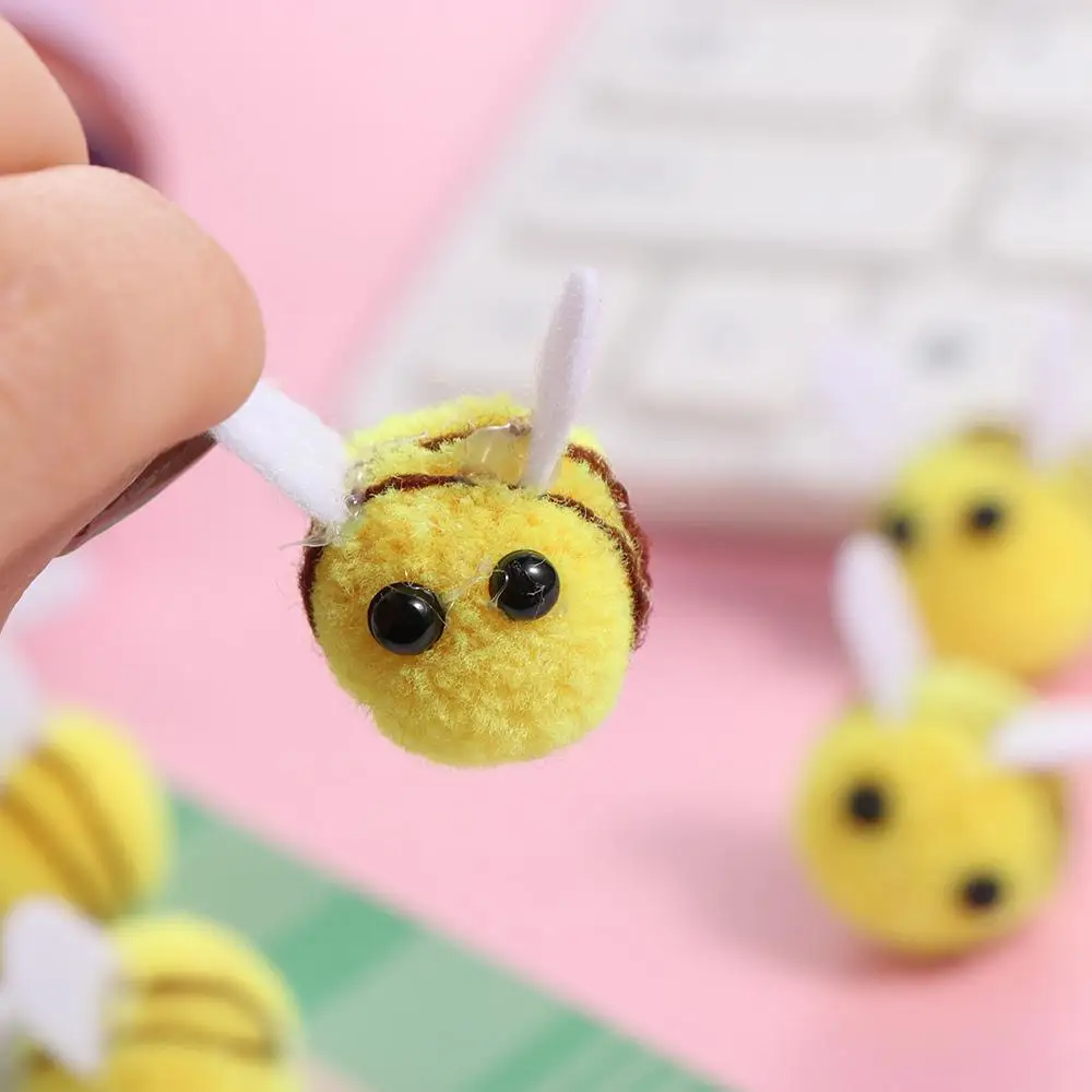 10pcs Wool Felt Cute Little Bee Mini Crafts, Little Bee Pom Used For Tent Decoration, Craft Clip Accessories