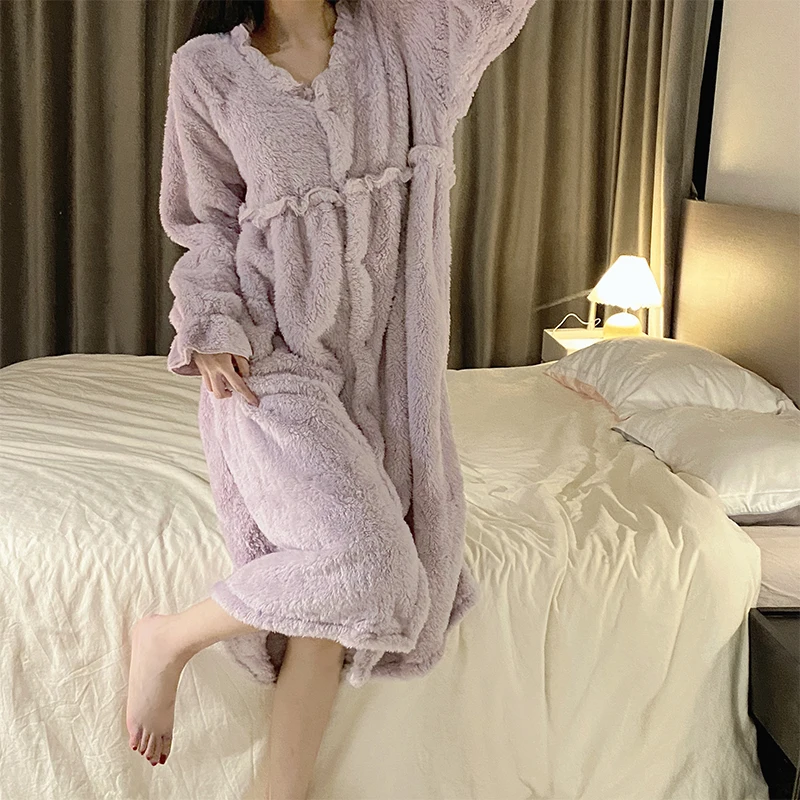 

Nightgowns Autumn Warm Thick Sleepwear Homewear Women Winter Robe Female Sleeve Coral Long Pyjamas Flannel Velvet Dress Sleep