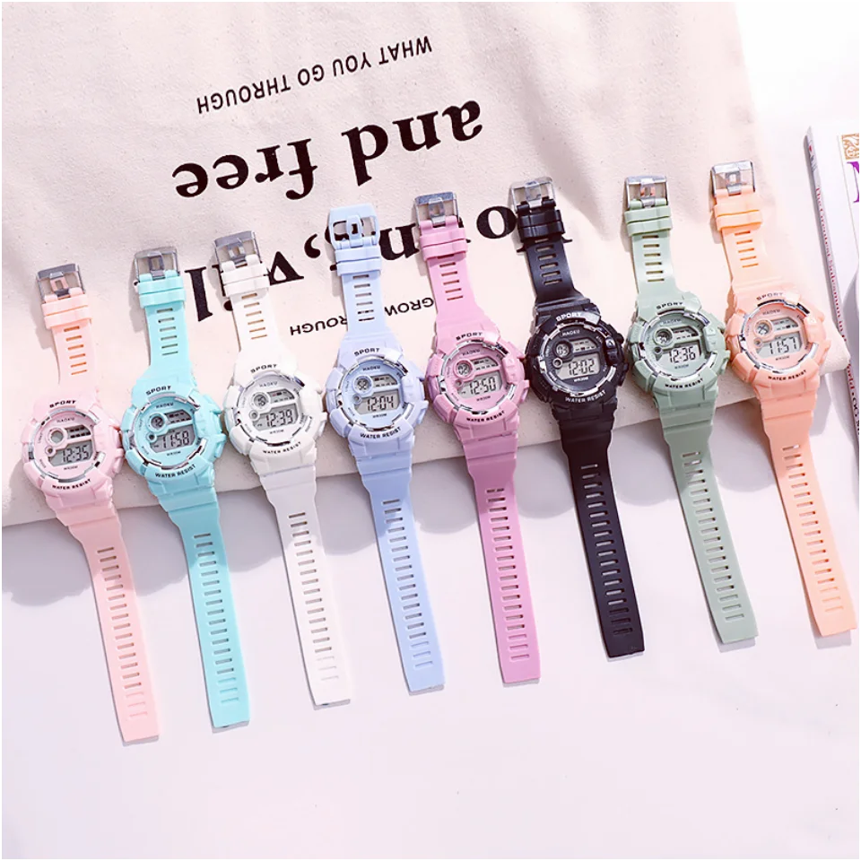 Small Fresh Sweet Large Dial Watch Male And Female Student Couples Sports Swimming Waterproof Glow-In-The-Dark Electronic Watch