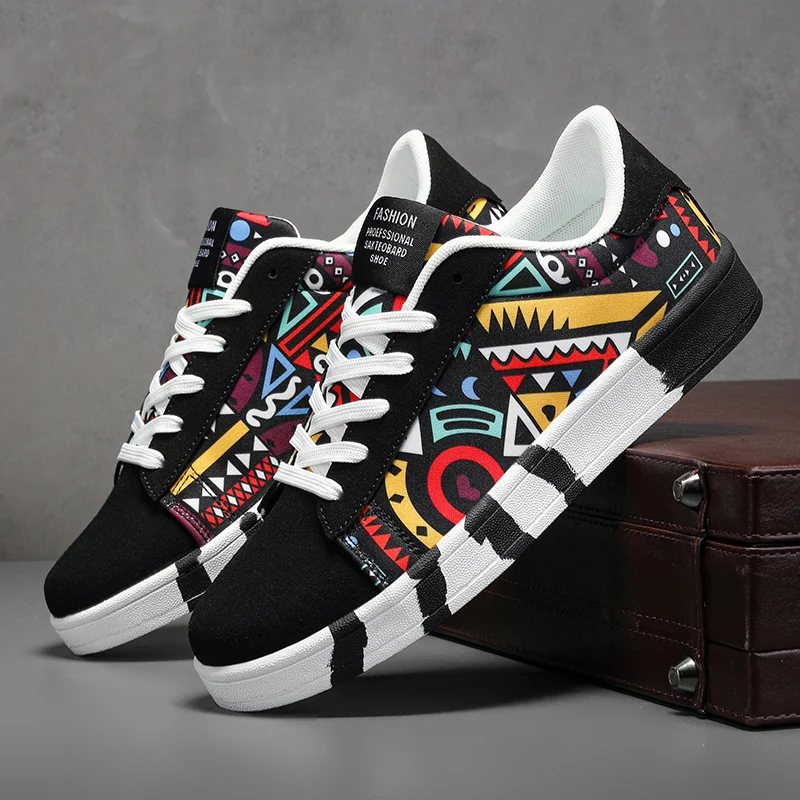 Summer Trendy Men's New Board Shoes Outdoor Non Slip Walking Men Sporty Shoe Canvas Pattern Casual Sneakers Male Zapatos 1
