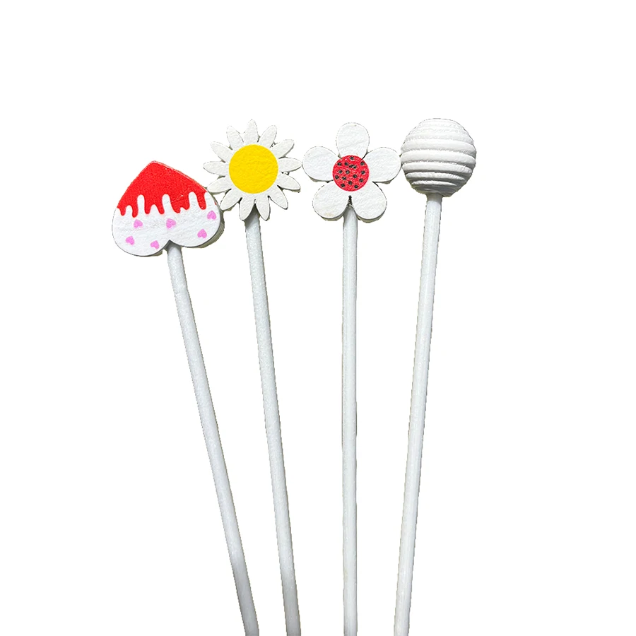 10pcs Wood Heart/Flower Shape Aromatherapy Difuser Rattan Sticks Fibre Reed Diffuser Home Fragrance Aroma Diffuser Refill Sticks