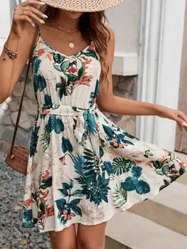 A Bohemian-style women's belt dress, suitable for vacations and outdoor activities, comfortable and fashionable. 1