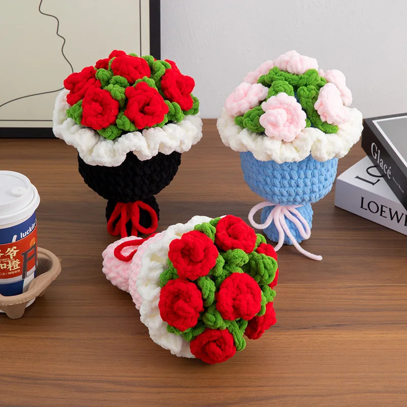 Gehäkelter Blumenstrauß Handgemachte Rosen & Sonnenblumen Künstliche Blumen Romantisches Geschenk für Valentinstag/Muttertag Heimdekoration