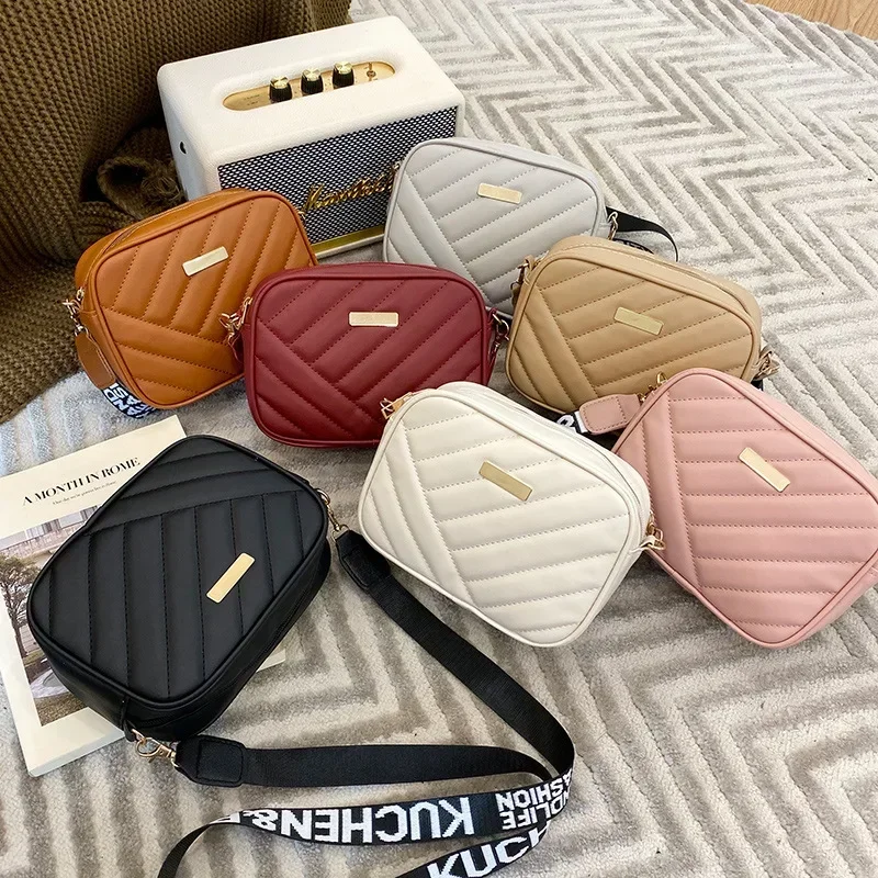 

Rolling Strip Camer Ladies Lingge Crossbody Women's New Storage One Shoulder Mobile Phone Purses And Hands
