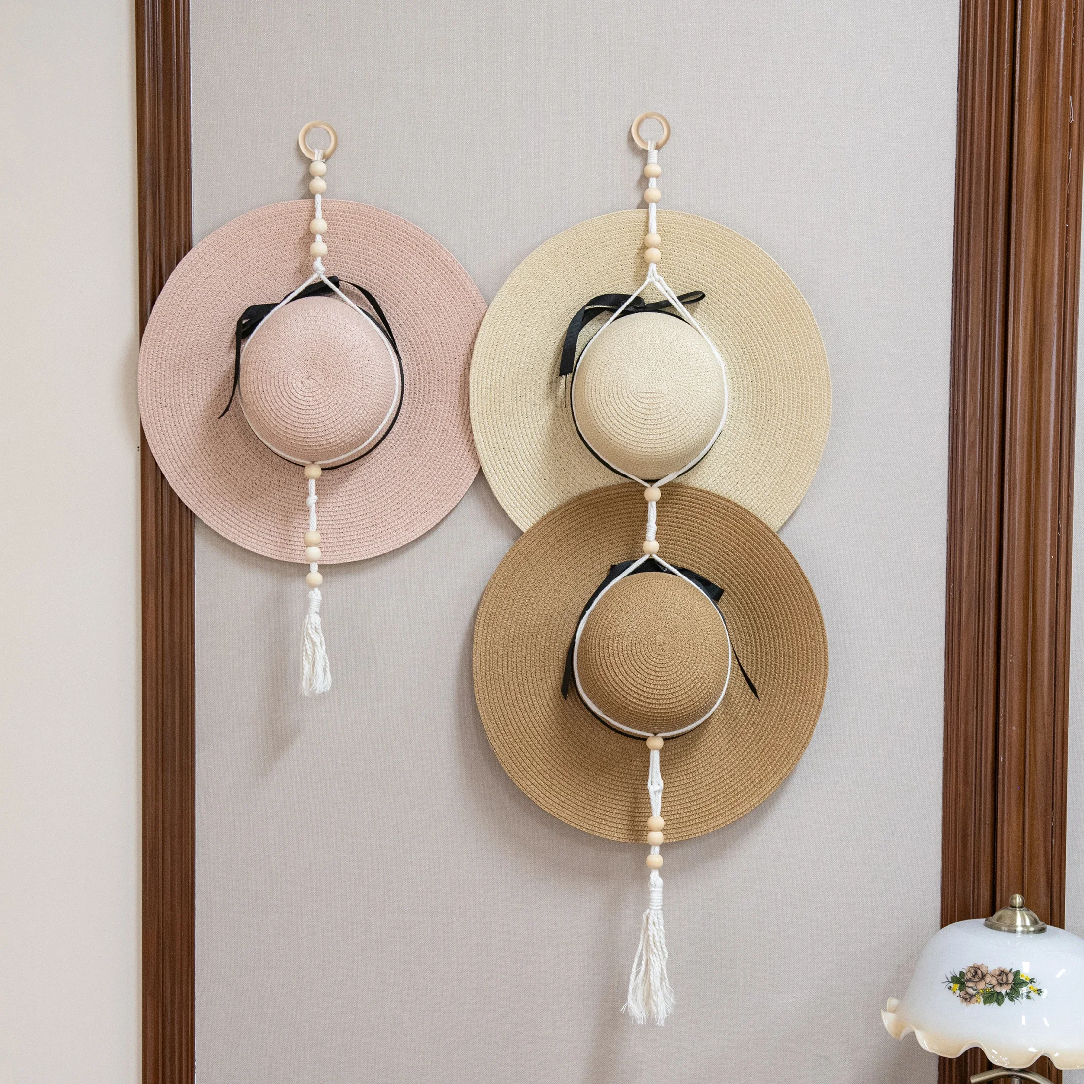 1pc-Rope Style Wall Mounted Hat Bracket