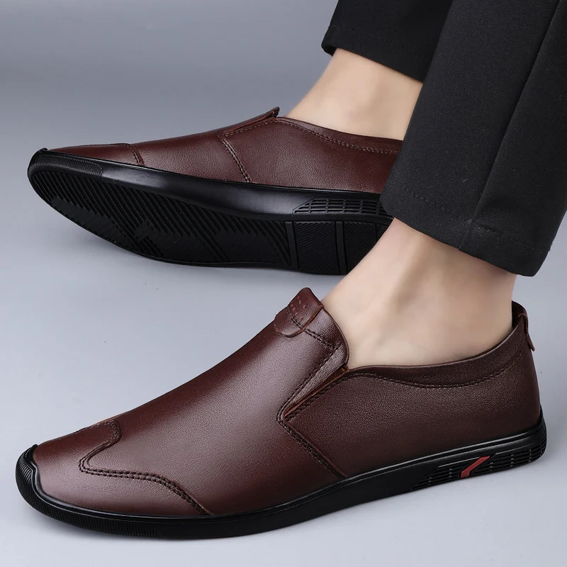 

High Quality Men Moccasins Genuine Leather Casual Loafers Handmade Casual Shoes Breathable Slip-On Shoes Soft Comfort Drive Flat