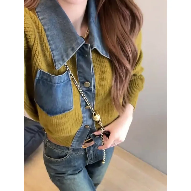 2023 Early Autumn New Polo-Neck Fashion Denim Button Splice Pockets Multi Element Loose Korean Open Stitch Short Coat Women
