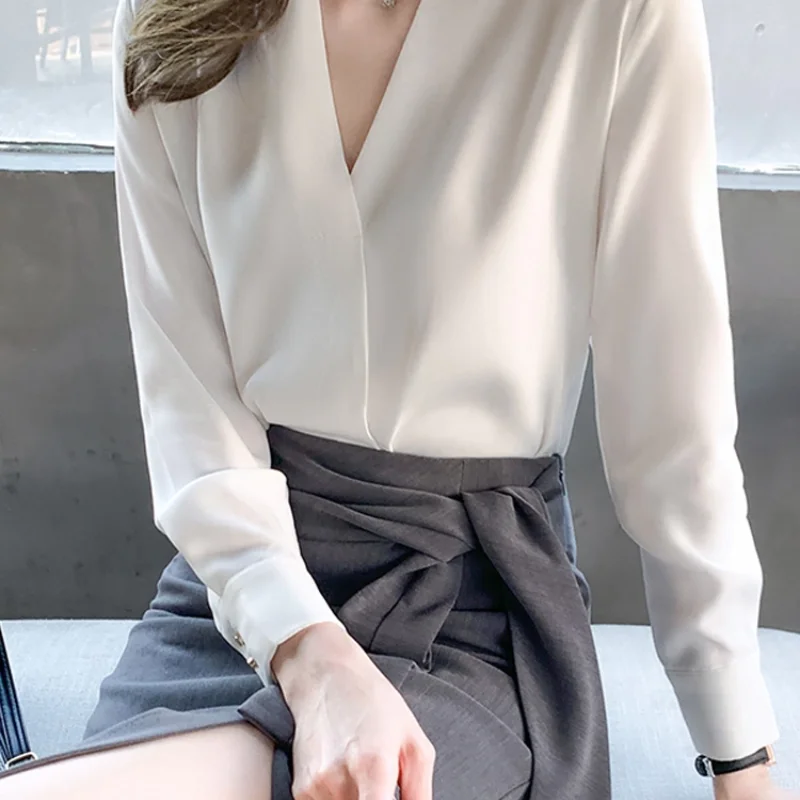 

Sandro RiverS Collarless White Shirt Female Anti-Wrinkle Work Shirt Spring High-Quality Chiffon V-Collar Professional Long-Sleev