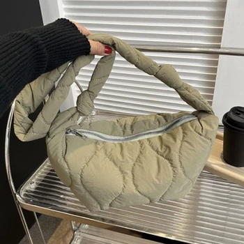 Borsa a tracolla imbottita per donna Borsa a tracolla imbottita in morbido cotone imbottito Borsa a tracolla trapuntata Borsa a tracolla con bolle di colore solido