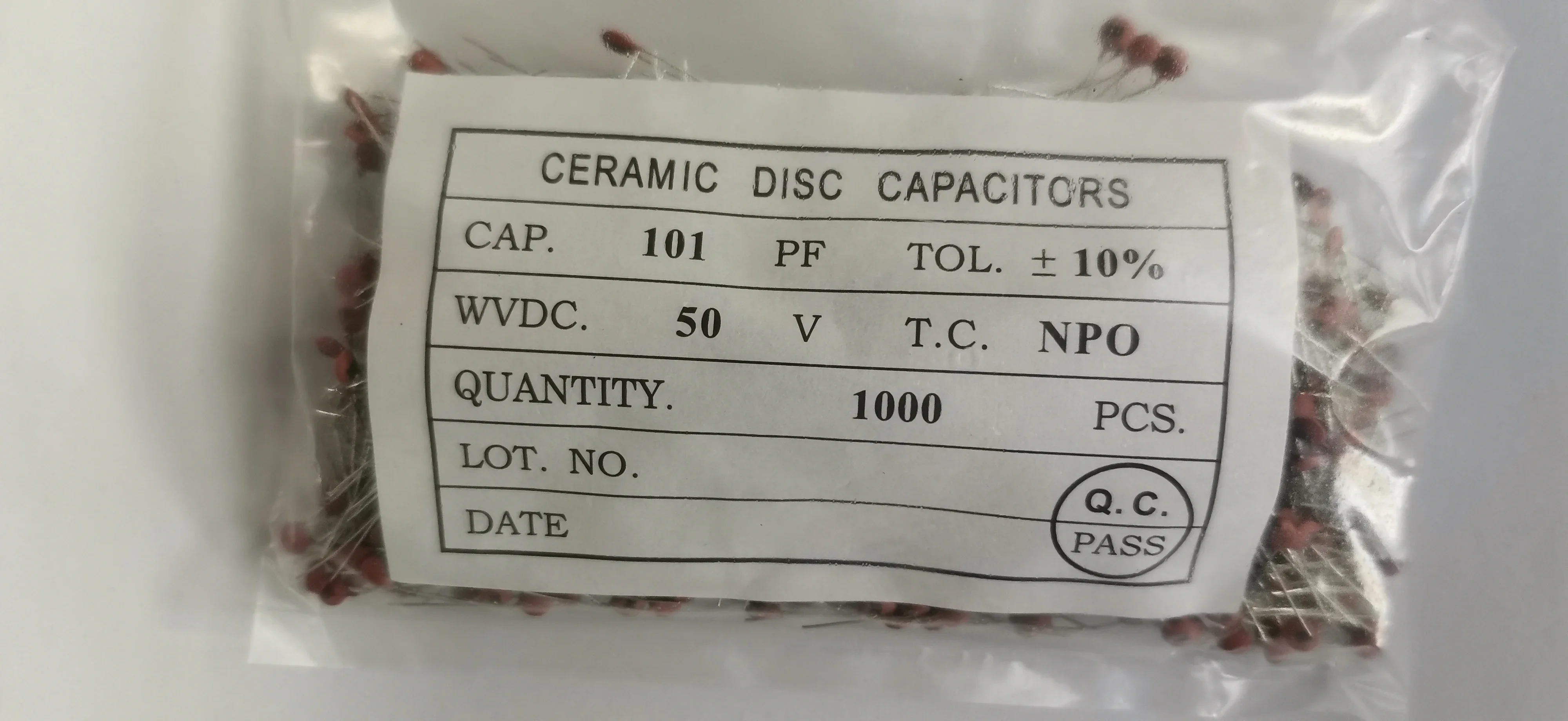 

1000pcs Ceramic capacitor 50V 100PF 50V 101