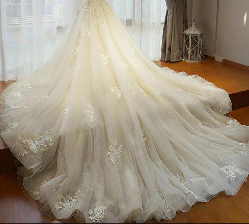 

Real Image Luxury Bridal Detachable Train 6 Layers Removable Lace Appliques Skirt White Ivory Accessories Custom Made Petticoat