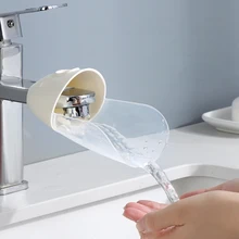  Convenient Plastic Faucet Extenders Kitchen Bathroom Water Tap Extension Lovely Water Faucets for Children Hand Washing 