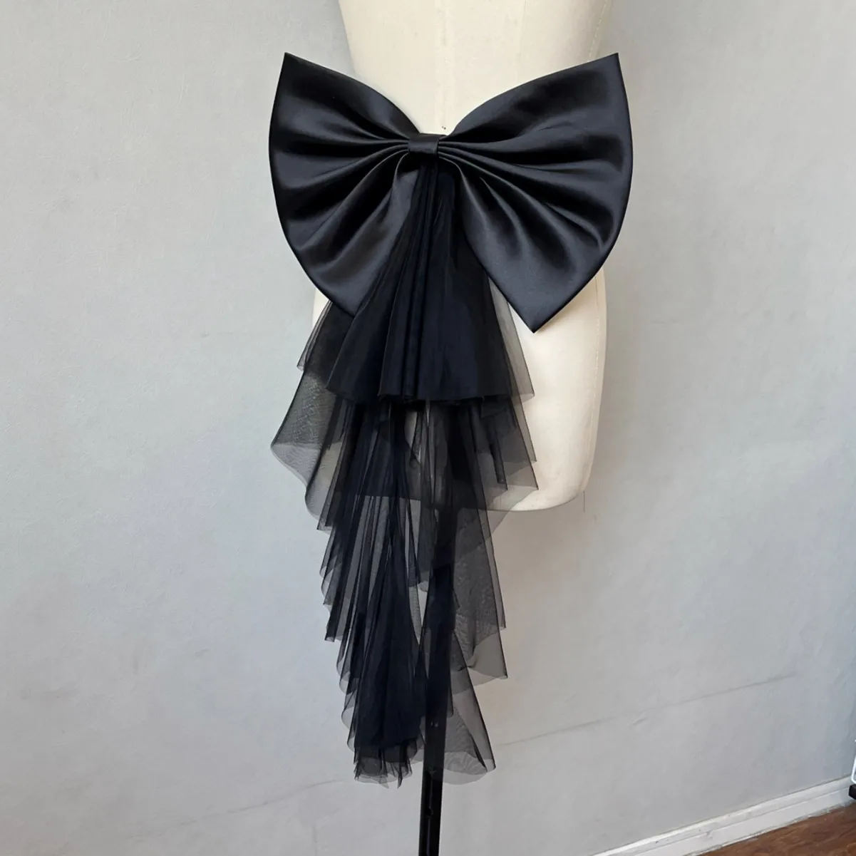 Elegant Detachable Satin Tulle Bow Wedding Dress Decorations Women's Dress Bridal Belt Big Satin Bow knots Accessories bridal waistband bridal dress decoration