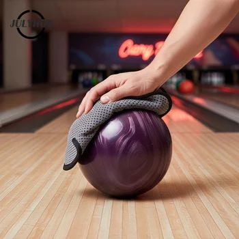 Asciugamano per palla da bowling con superficie super assorbente e impugnatura antiscivolo, perfetto per la pratica in sala bowling e per le partite agonistiche