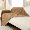 Pet Blanket Waterproof Pet Plush Blanket for Dogs Cats Thick Warm Machine Washable Bed Throw Quilt for Pets 2