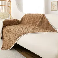Pet Blanket Waterproof Pet Plush Blanket for Dogs Cats Thick Warm Machine Washable Bed Throw Quilt for Pets 2