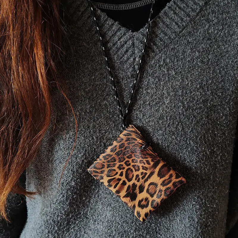 Neck Hanging Headphone Storage Bag To Prevent Loss Men Women Coin Key Small Bag Wallet Pu Leather Card Bag Mini Coin Purse