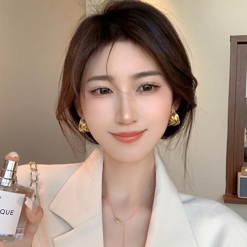 Vintage Multilayer Hollow Gold Plated Metal C Shape Dangle Earrings Women Stainless Steel Ear Stud Huggie Hoops Designer Jewelry