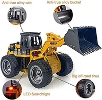 Huina 1532 1/18 Rc Bulldozer Alloy Tractor Model RC Crawler 2.4G Radio Controlled Cars Trucks Engineering Cars Children Toys Boy 2