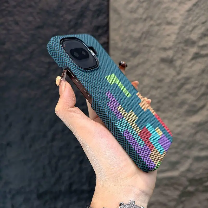Fashion Painted Skin-Friendly Carbon Fiber Textured Shockproof Phone Case