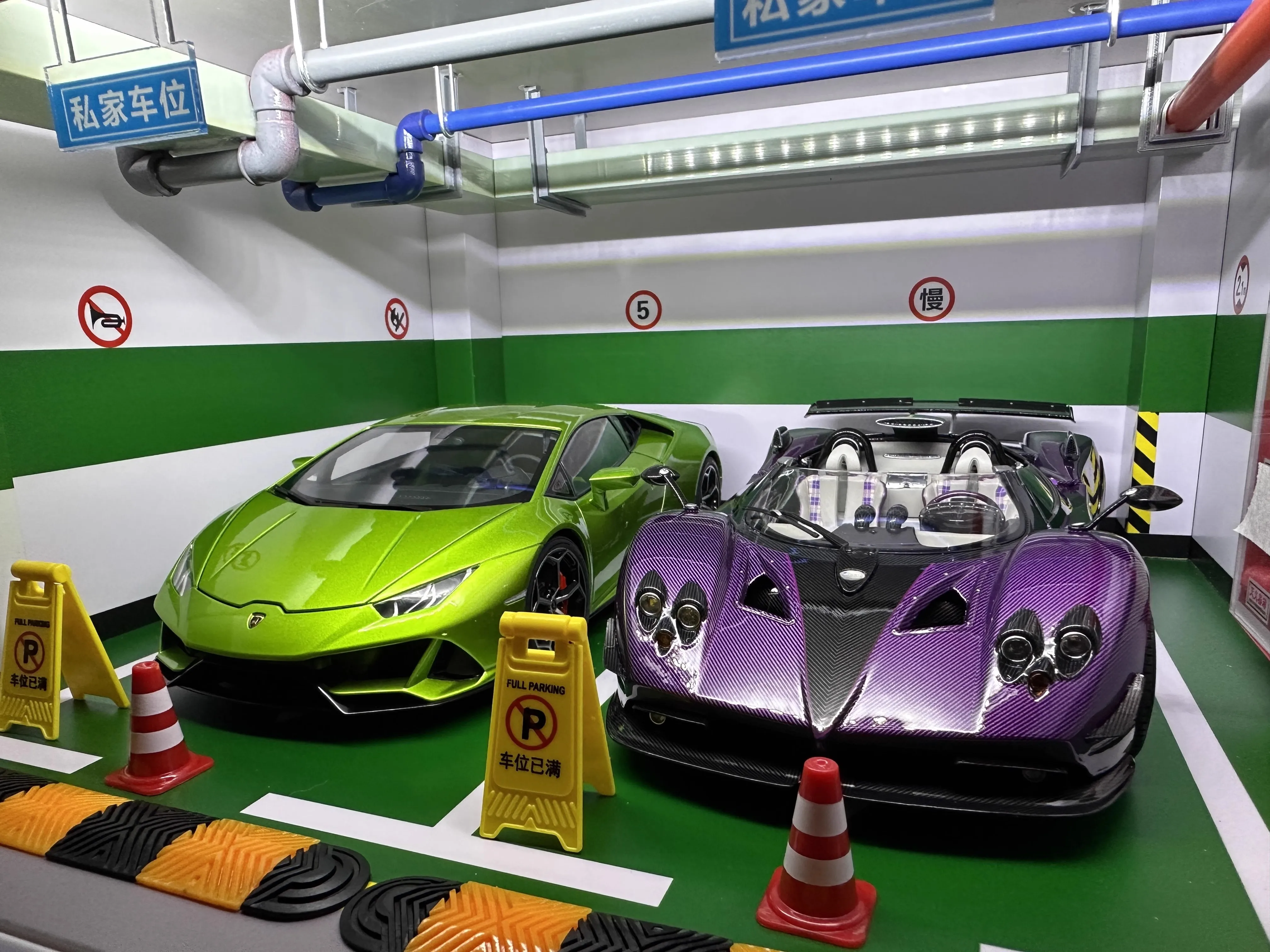 1:18 Model Car Garage Scene Underground Parking Lot Double Parking Space Display Box Dust Cover Children Toys 5