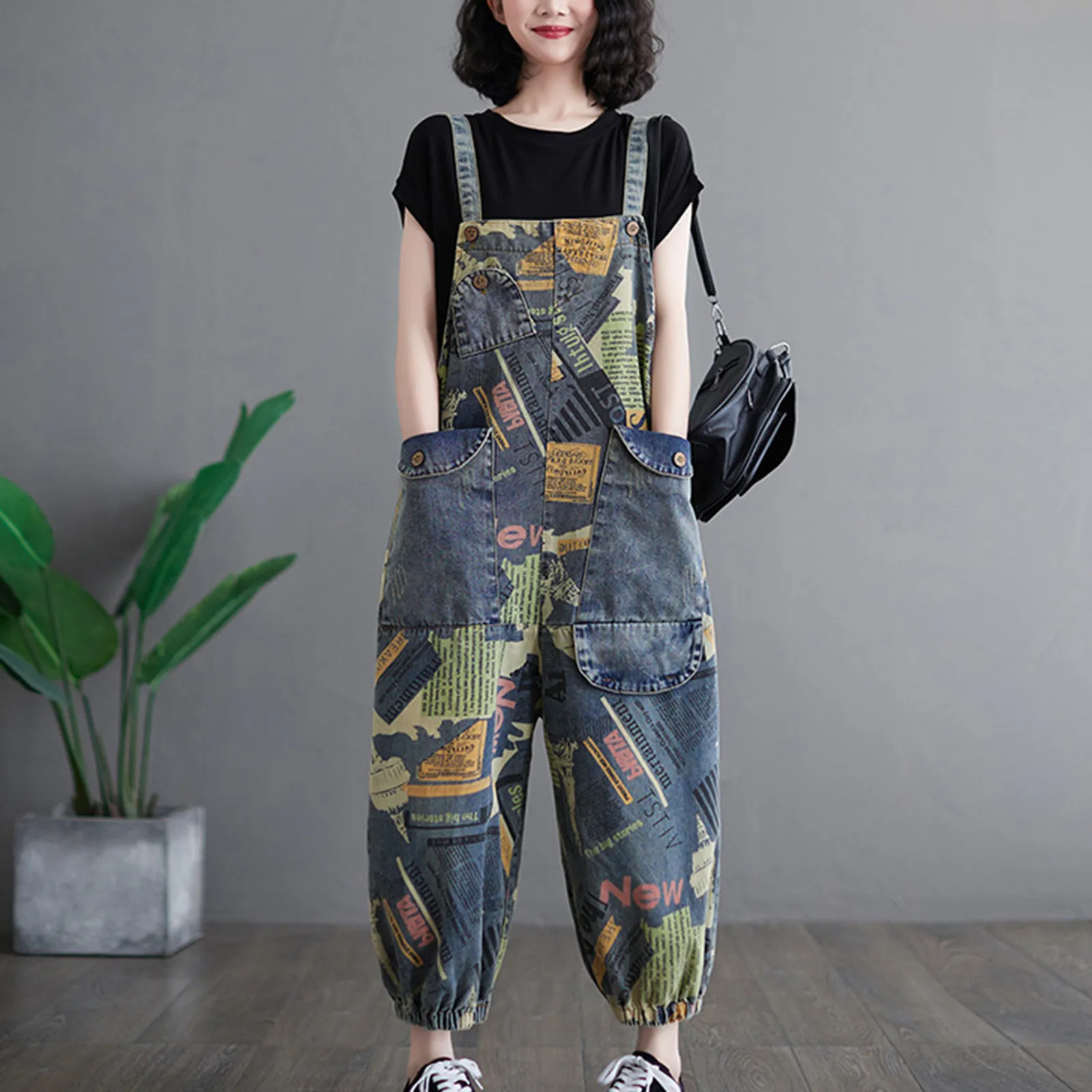 

Vintage Streetwear Jeans Jumpsuit Women Casual Loose Wide Leg Straps Denim Overalls Female Cargo Baggy Bib Pants Harlem Rompers