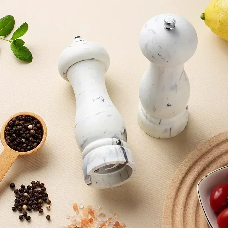 Plastic Pepper Grinder 6 Inch Salt and Pepper Mill with Adjustable Ceramic Spice Pepper Grinding Seasoning Bottle Cooking Shaker