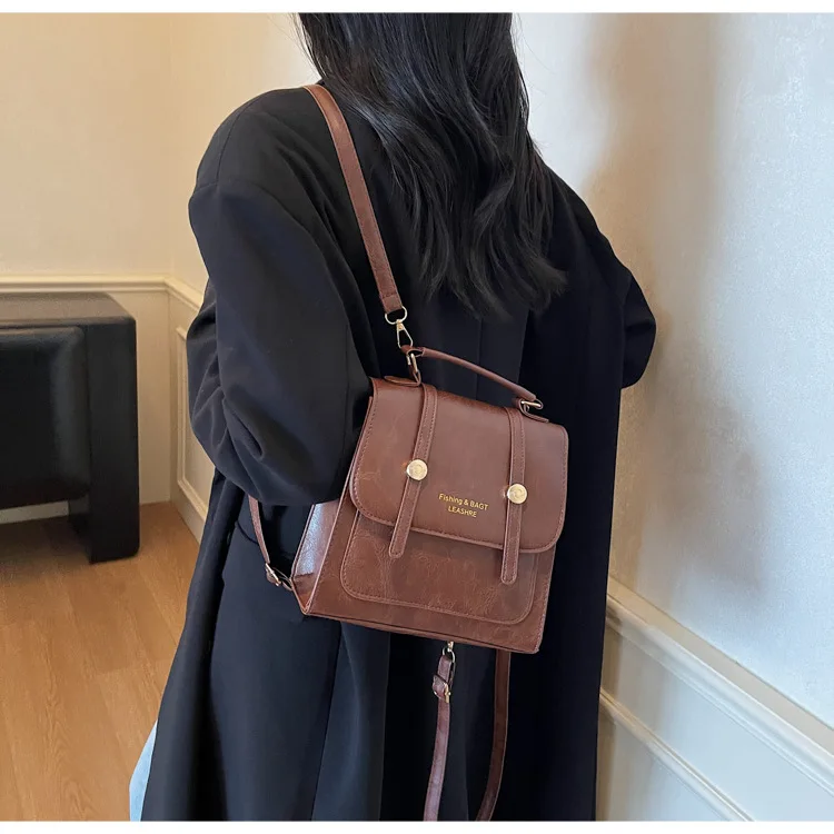 حقيبة ظهر نسائية عصرية بسيطة حضرية متعددة الوظائف حقيبة مربعة صغيرة حقيبة ركاب كتف مزدوج حقيبة كروسبودي