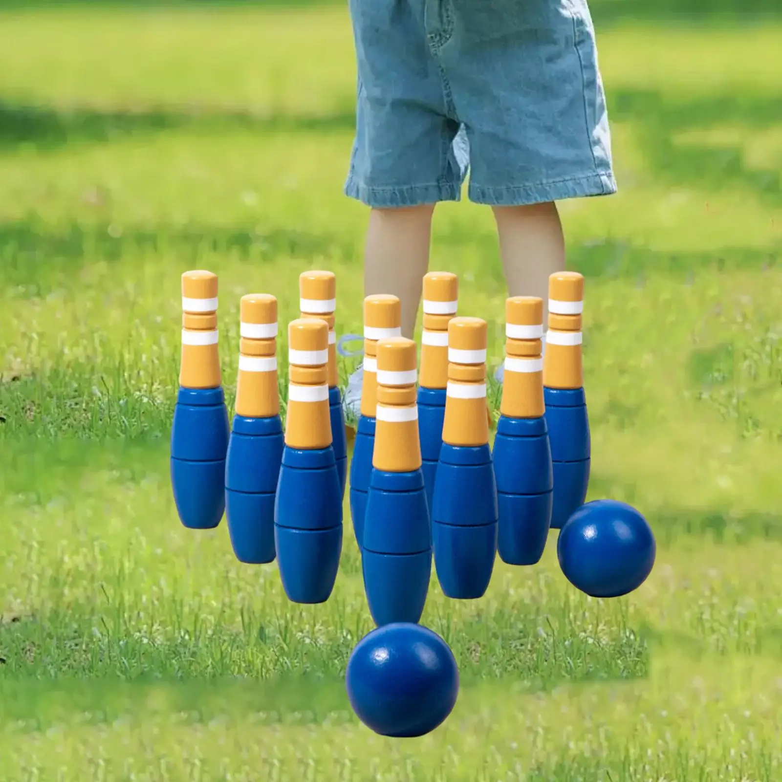 Wooden Bowling Set Backyard Games Play Balls Outdoor Children`s Bowling Toys Bowling Game Props for Lawn Garden Birthday Gift