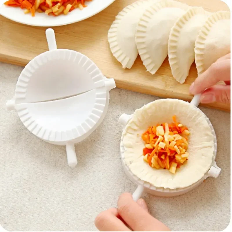 7-9cm Plastic Dumpling Molds DIY Manual Dumpling Maker Artifact Simple Practical Pastry Cooking Moulds Kitchen Tools & Gadgets - Image 5