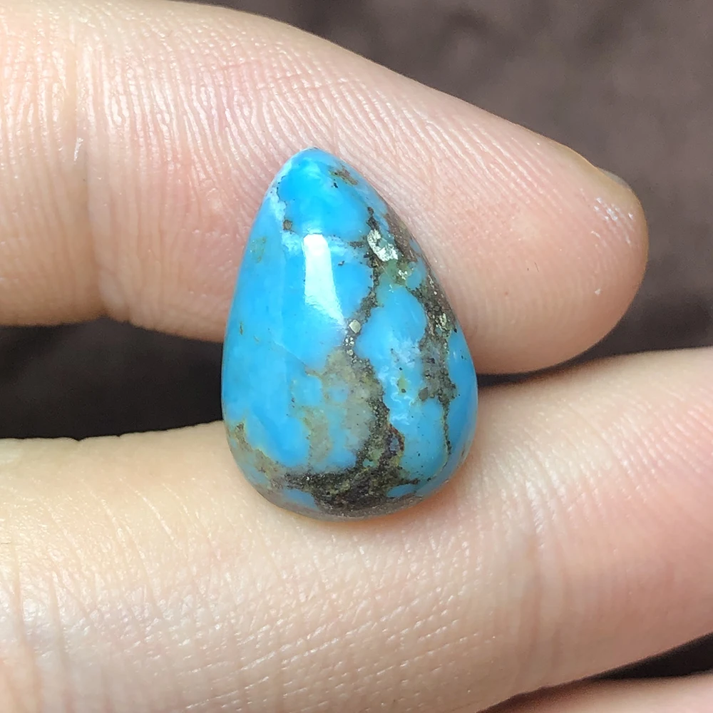 Natural turquoise, bare stone, droplet shaped natural pattern 1.5g