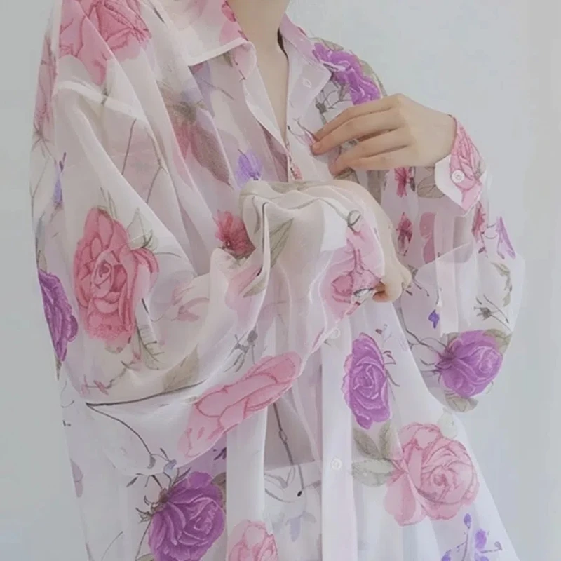 

2024 Summer Women's Leisure Fashion Elegant Commuter Lapel Loose Printed Button High end Light Luxury Style Famous Shirt
