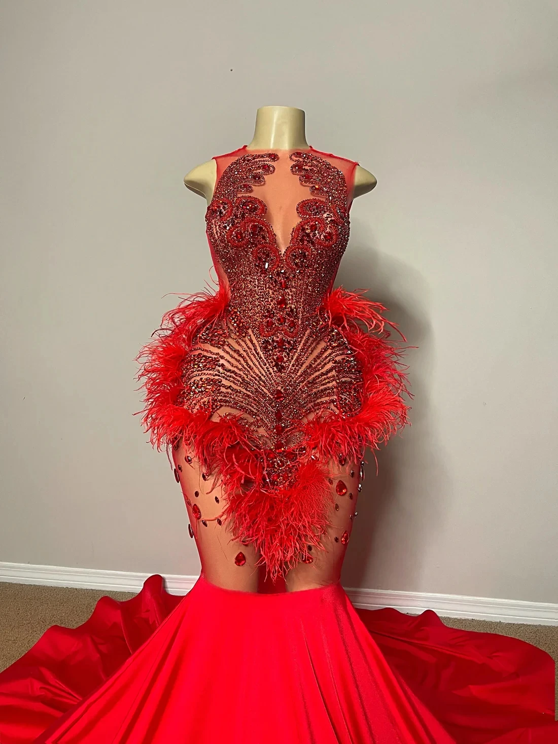 Red Sheer Diamond Feather Long Prom Dresses For Black Girls Birthday Party Dresses African Mermaid Evening Gown Robe De