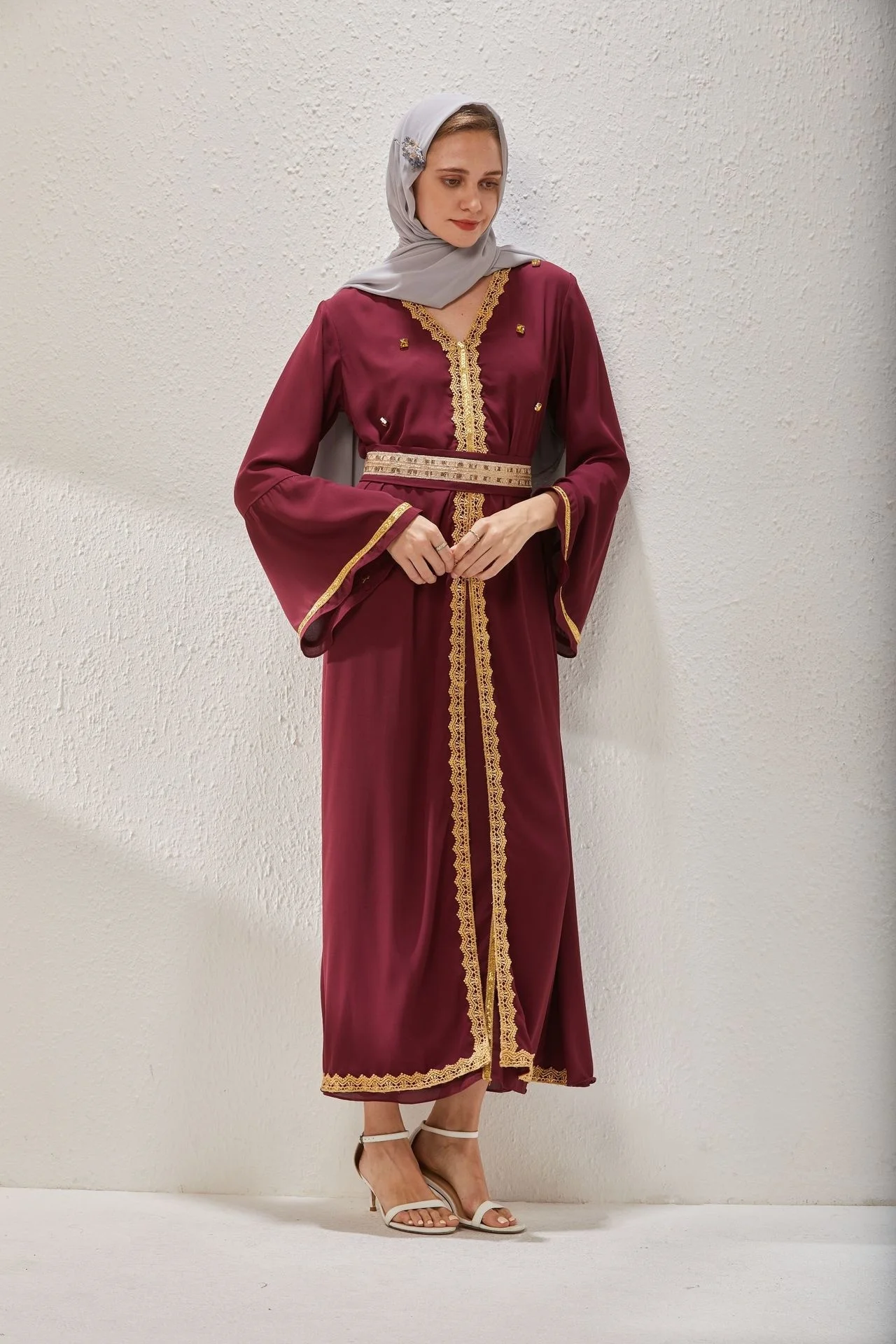 

2022 Arab Muslim Fake Two Loose Casual Embroidered Beaded Fashionable Ethnic Style Gown