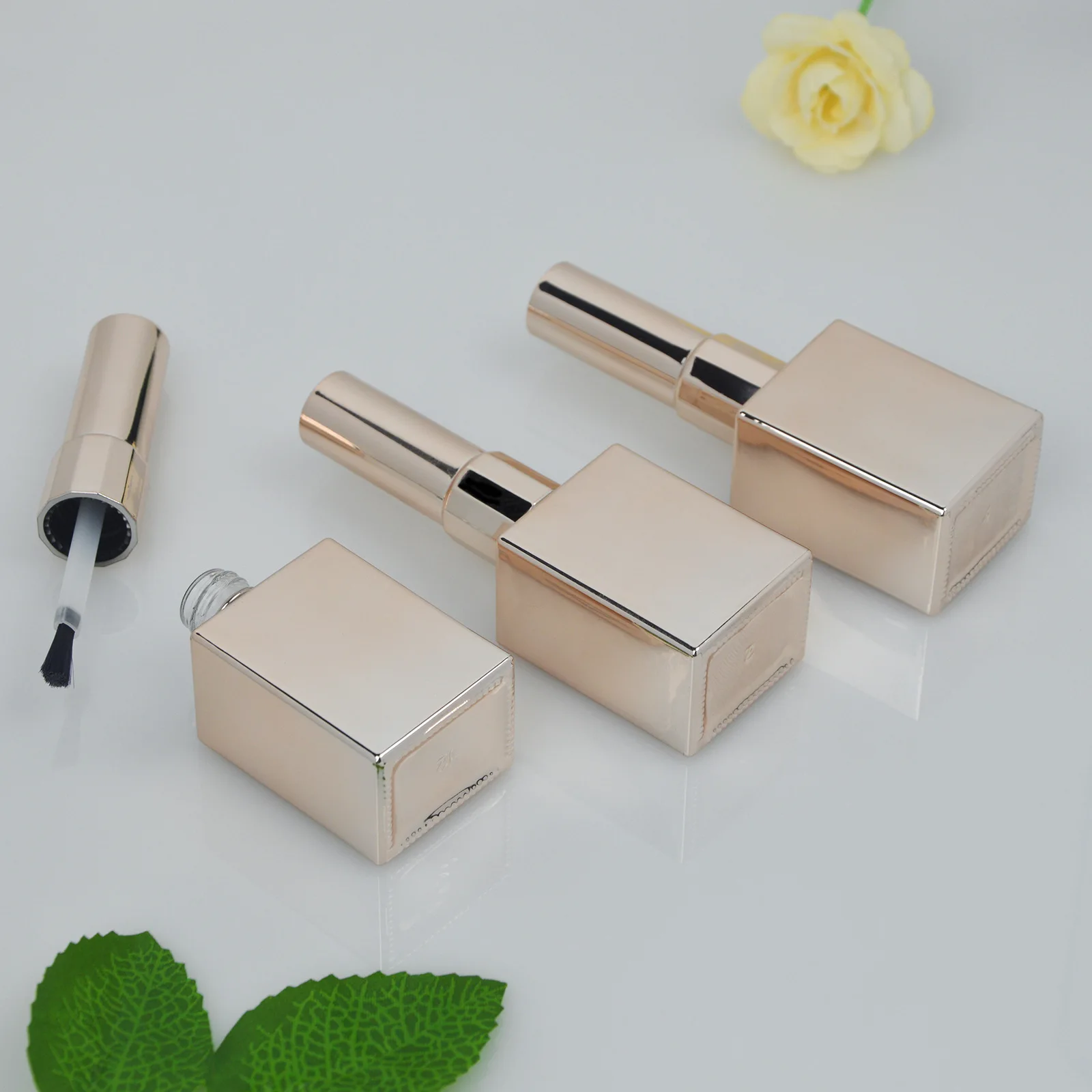 Empty Nail Gel Glass 15ML Nail Polish Bottles Electroplated Gold Colors Nail Beauty Oil Packing Bottles Nail Gel Containers